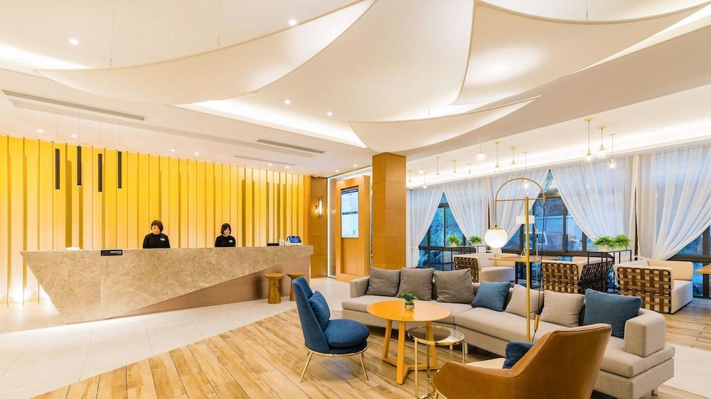 Atour Hotel Zhangjiakou Exteriör bild