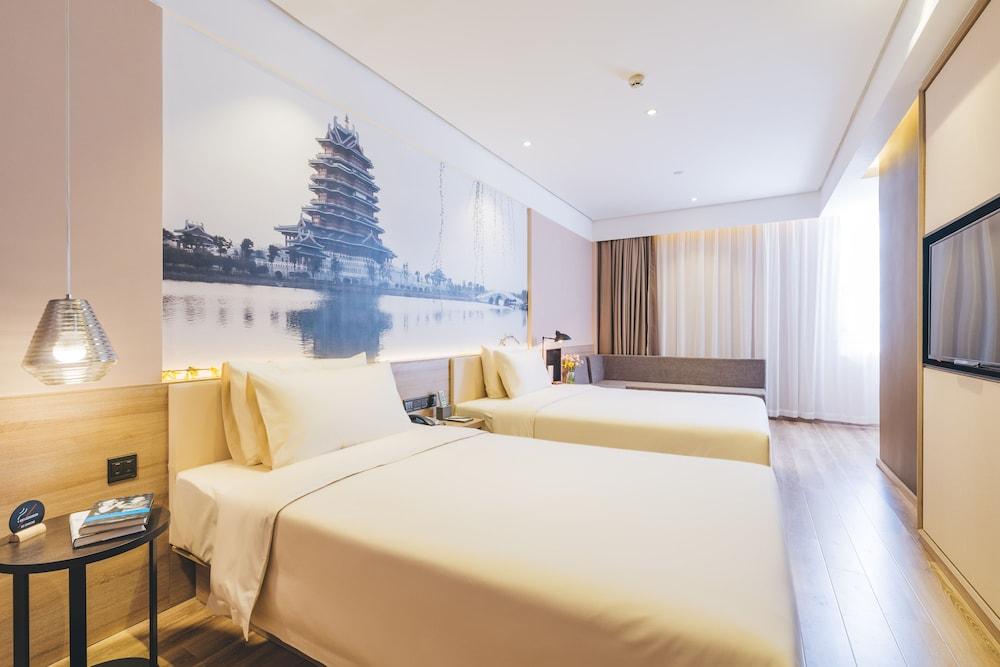 Atour Hotel Zhangjiakou Exteriör bild