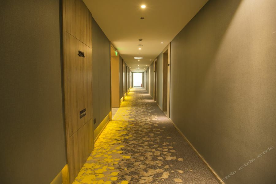 Atour Hotel Zhangjiakou Exteriör bild